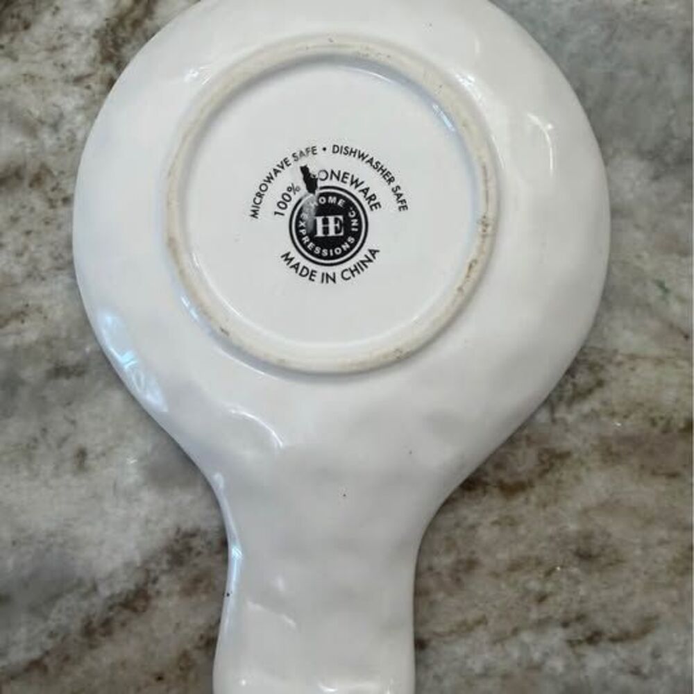 Home Expressions Stoneware White Winter Snowflakes Spoon Rest - Picture 2 of 3